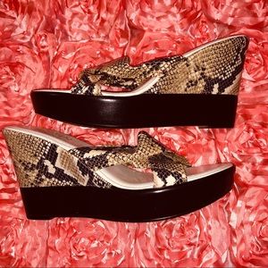 SNAKESKIN ITALIAN SHOEMAKER WEDGES